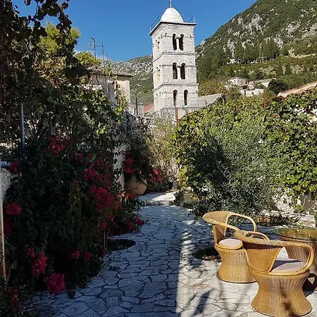 Old Qeparo