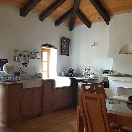 Old Qeparo Villa Sarandë